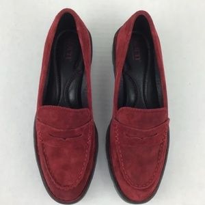 Born Loire Red Suede Pennyloafers